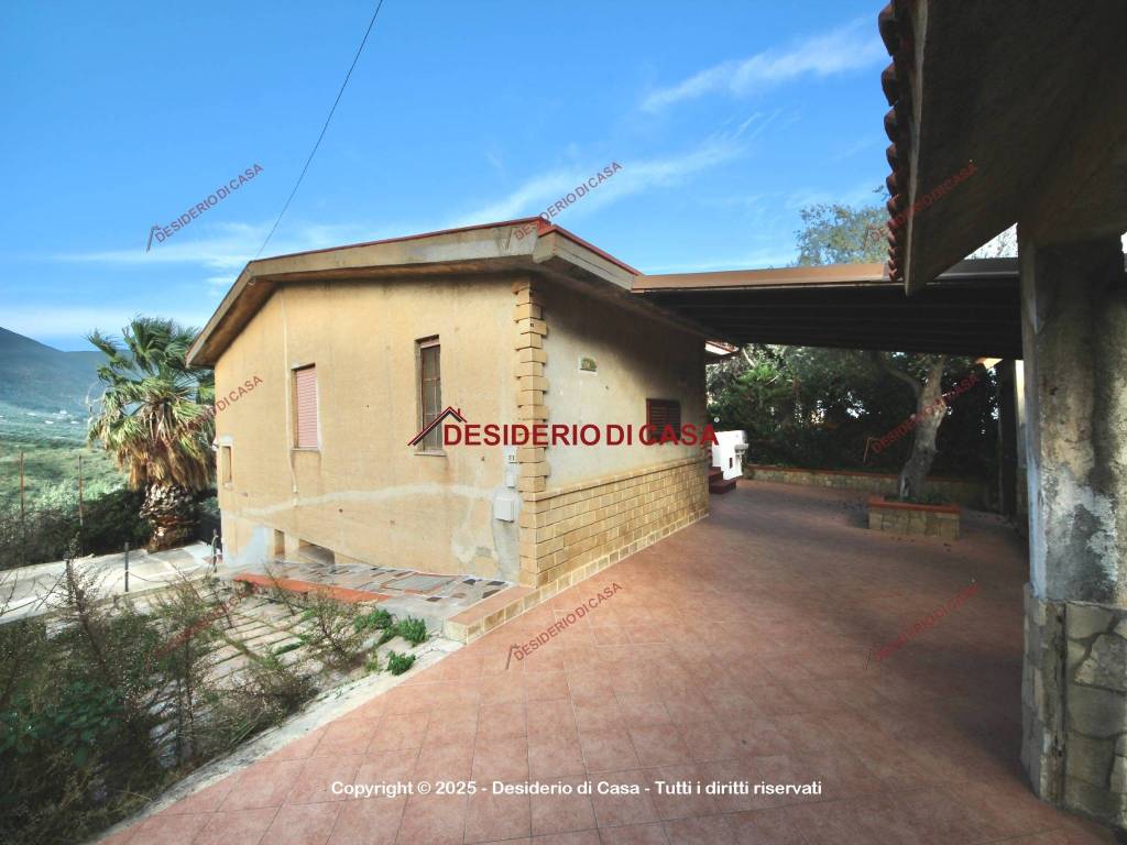 Villa a Termini imerese in Via Burrone Danigarci - Foto 2