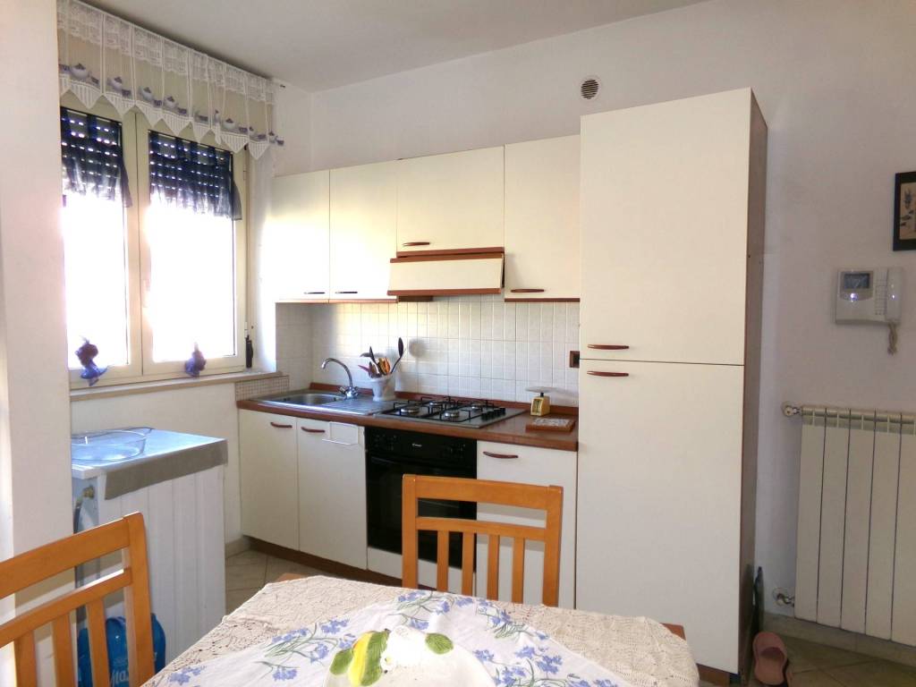 Appartamento a Nettuno in Via Fausto Camusi, 6 - Foto 4
