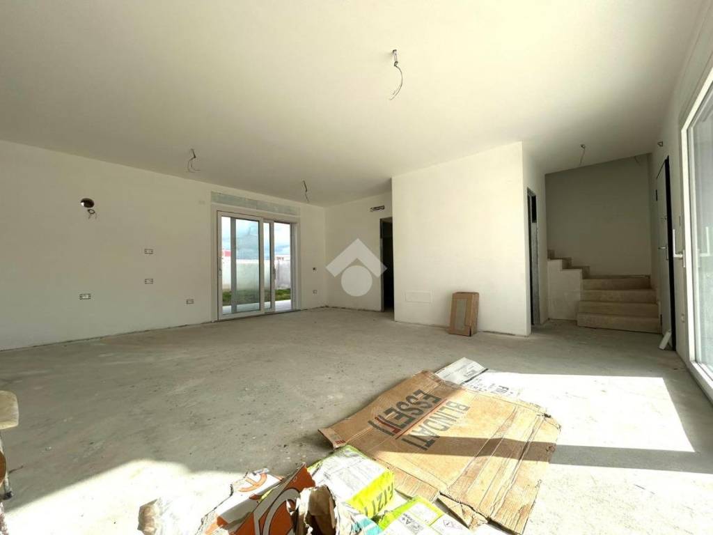 Villetta a schiera a Selargius in Via dei Campi Elisi, 31 - Foto 3