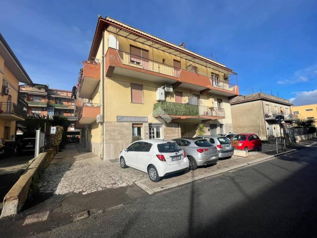 Appartamento a Marino in Via Nettunense Vecchia, 66 - Foto 2