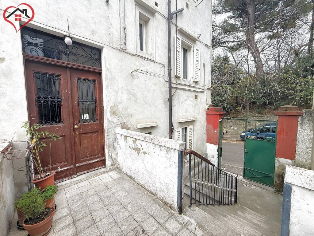 Appartamento a Trieste in Via del Destriero, 9 - Foto 2