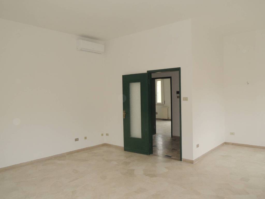 Appartamento a Mantova in Viale dei Partigiani - Foto 3
