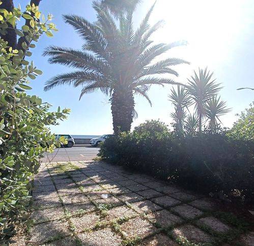 Villa a Santa teresa di riva in Lungomare Bucalo Centro 92 - Foto 2