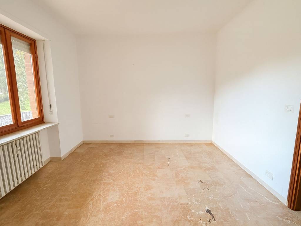 Appartamento a Asti in Via Ezio Baroncini - Foto 2