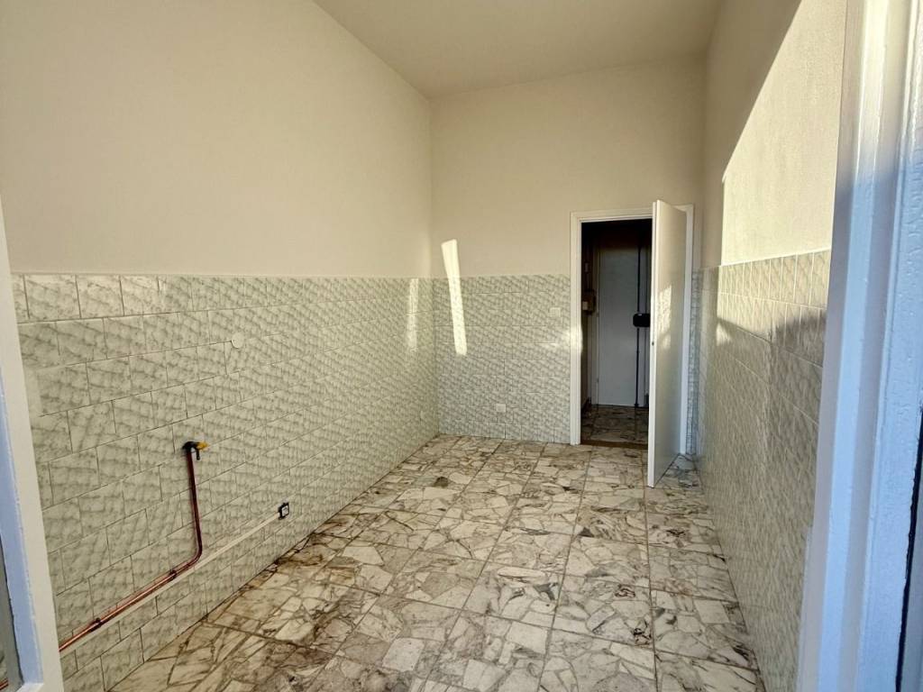 Appartamento a Campi bisenzio in Piazza Unità d'Italia - Foto 2