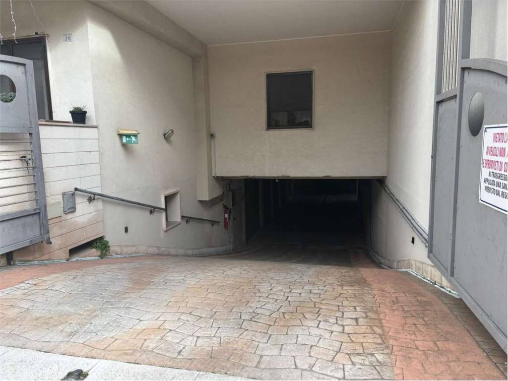 Box / garage a Lizzanello in Corso Italia, 30 - Foto 2