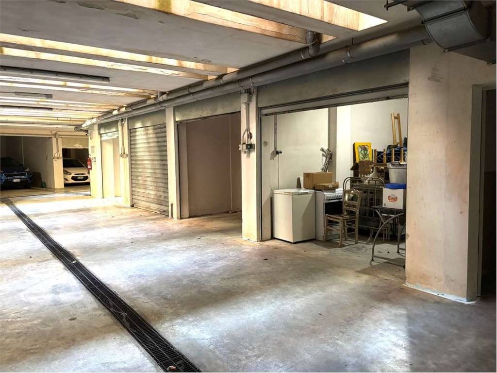 Box / garage a Lizzanello in Corso Italia, 30 - Foto 3