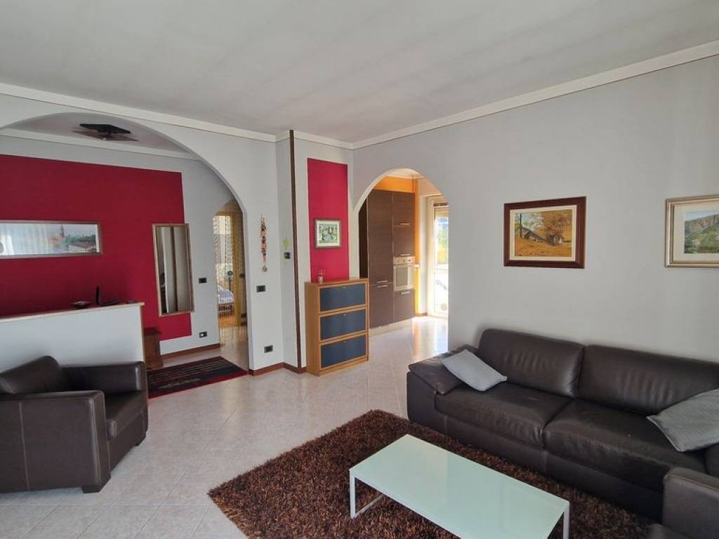 Appartamento a Omegna in Via Monte Grappa - Foto 2