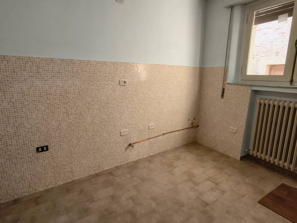 Casa indipendente a Fabriano in Via Porta Nuova - Foto 4