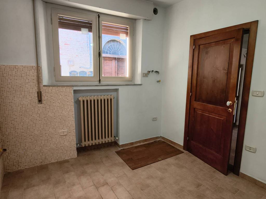 Casa indipendente a Fabriano in Via Porta Nuova - Foto 5
