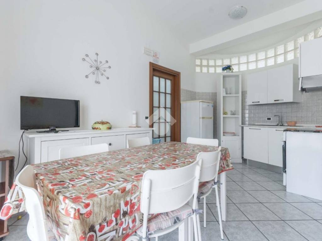 Appartamento a Roseto degli abruzzi in Via Thaulero, 30 - Foto 3