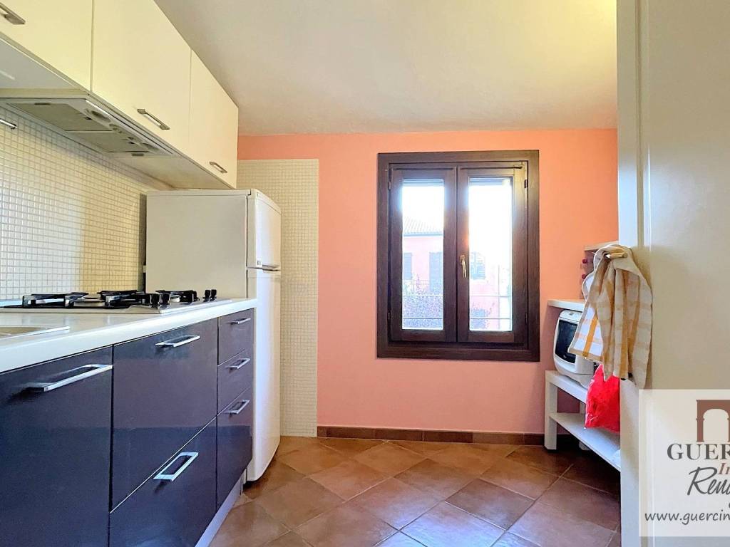 Appartamento a Bondeno in Via Edmondo De Amicis, 11 - Foto 5