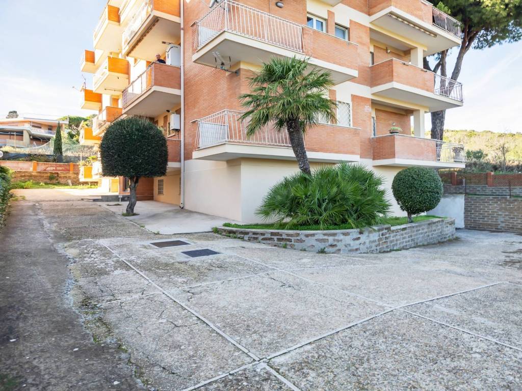 Appartamento a Santa marinella in Via delle Colonie, 11 - Foto 2