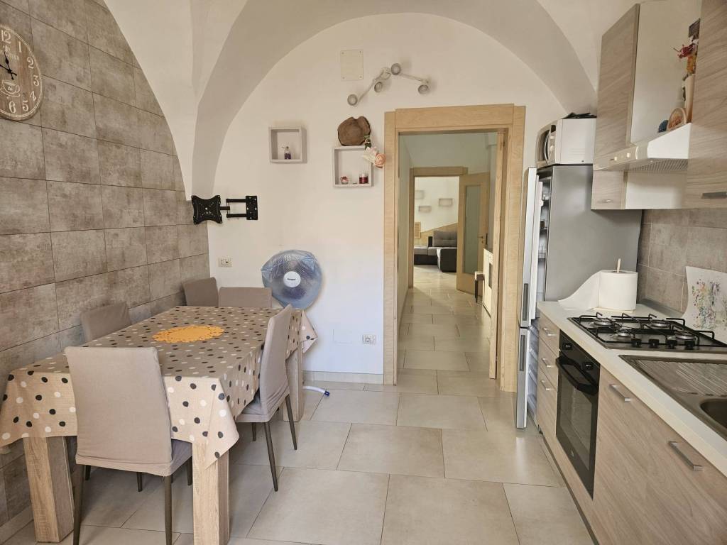 Casa indipendente a Arnesano in Via Asilo Bernardini - Foto 4