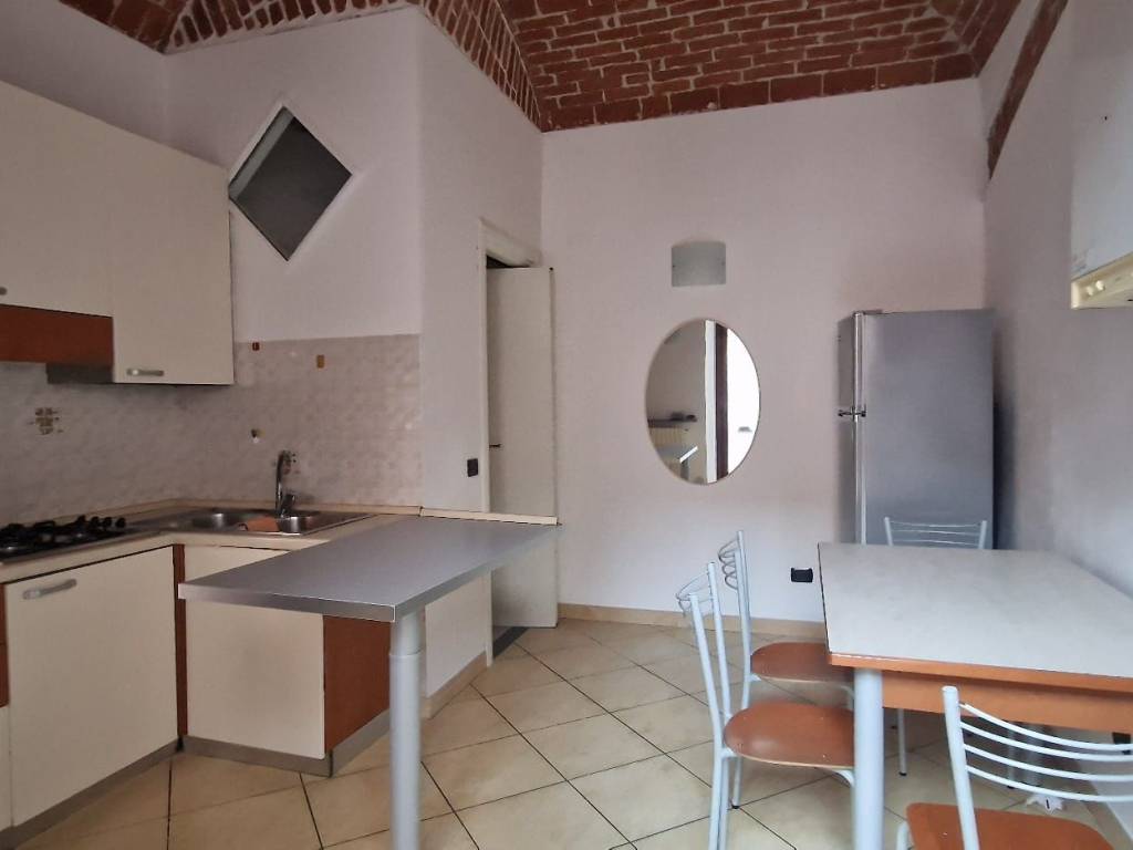 Appartamento a Alessandria in Via Emilio Faà Di Bruno - Foto 3