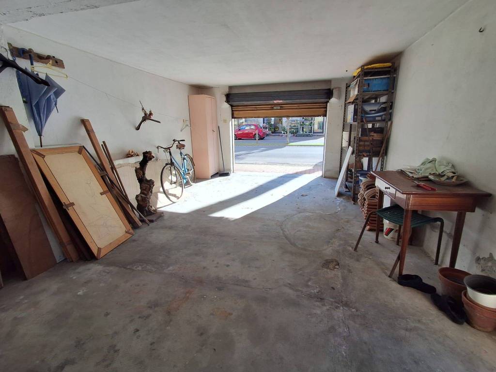 Box / garage a Borgio verezzi in Via 4 Novembre - Foto 2