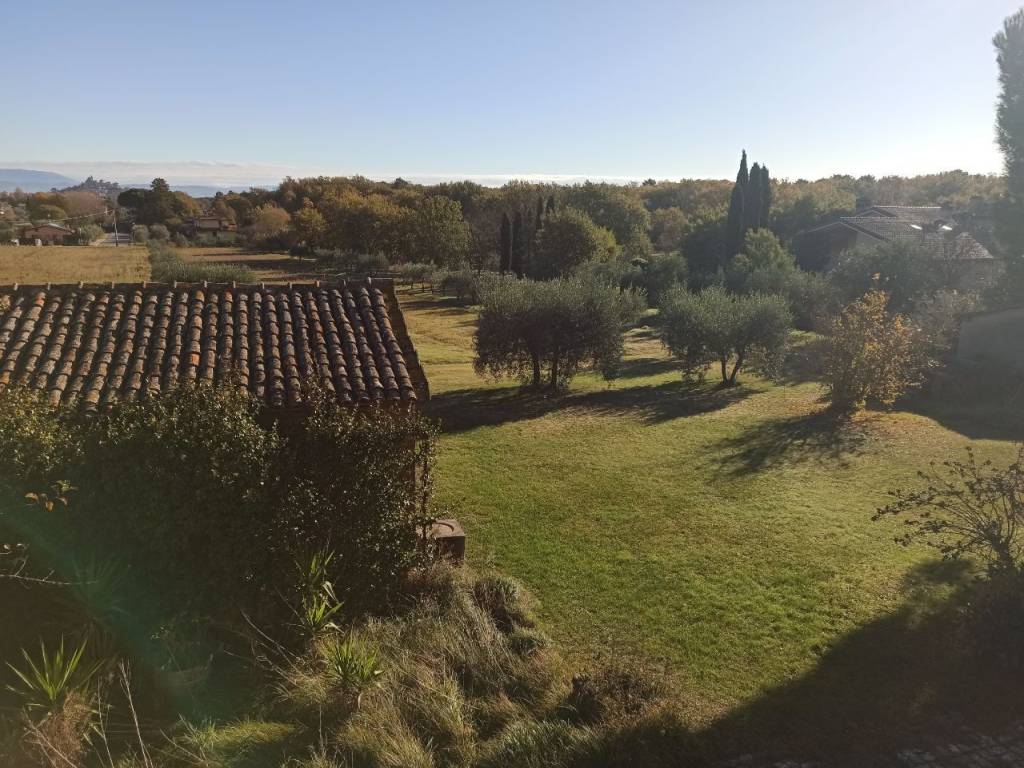 Villa a Castiglione del lago in Via Soccorso - Foto 5