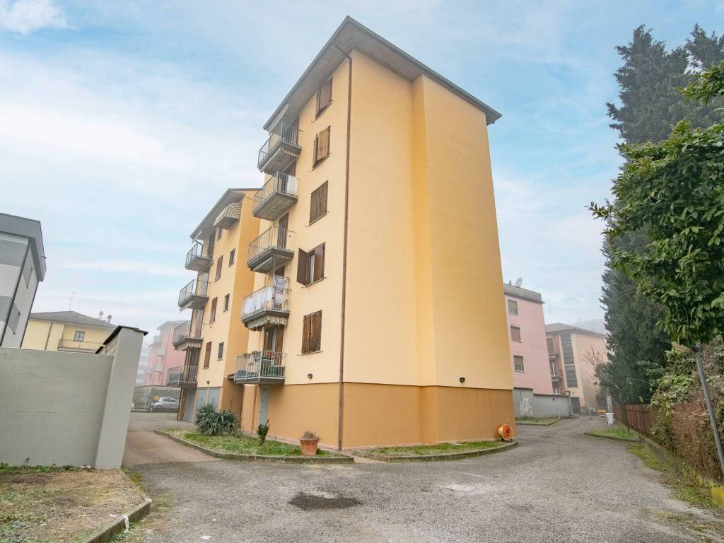 Appartamento a Lodi in Via Uguccione da Lodi, 6 - Foto 3