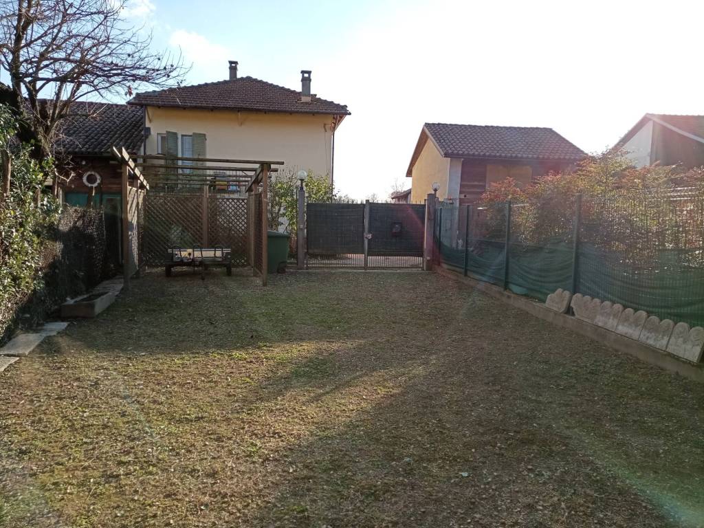 Casa indipendente a Chieri in Strada Madonna della Scala, 132 - Foto 2