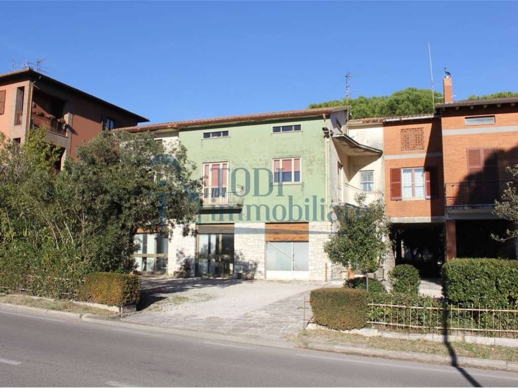 Villa a Todi in Via Cortesi, 94 - Foto 2
