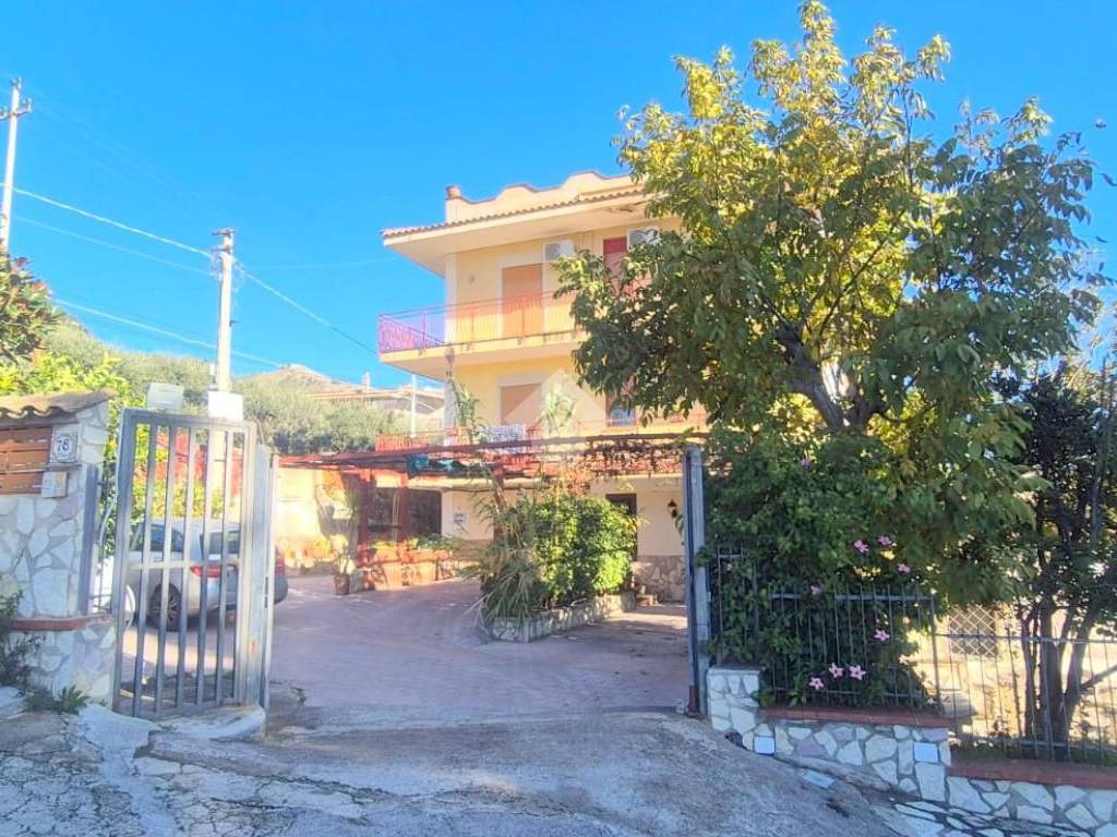 Appartamento a Monreale in Via Linea Ferrata, 78 - Foto 2