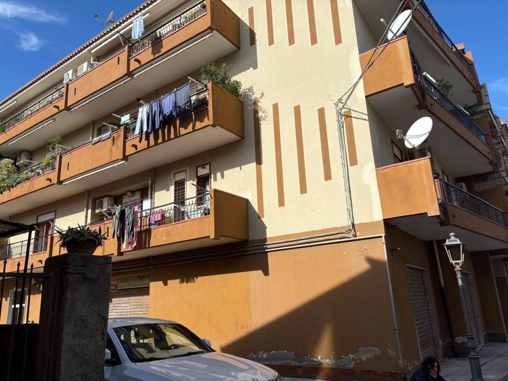 Appartamento a Spadafora in Via Nazionale - Foto 2