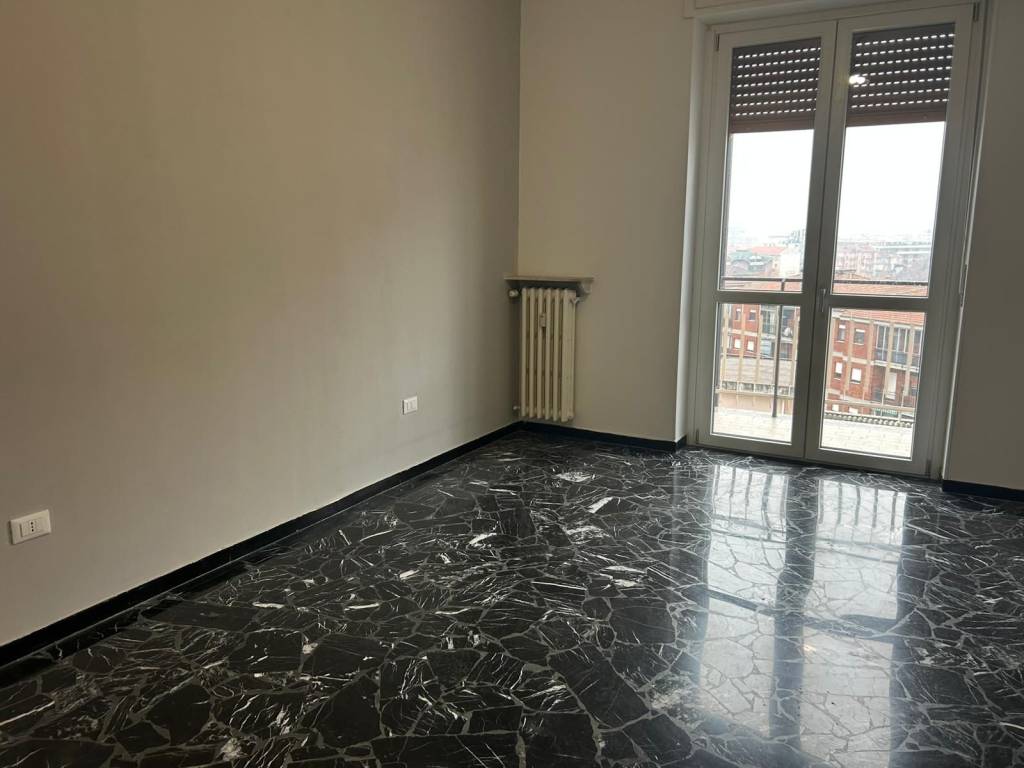 Appartamento a Alessandria in Piazza Massimo d'Azeglio - Foto 2