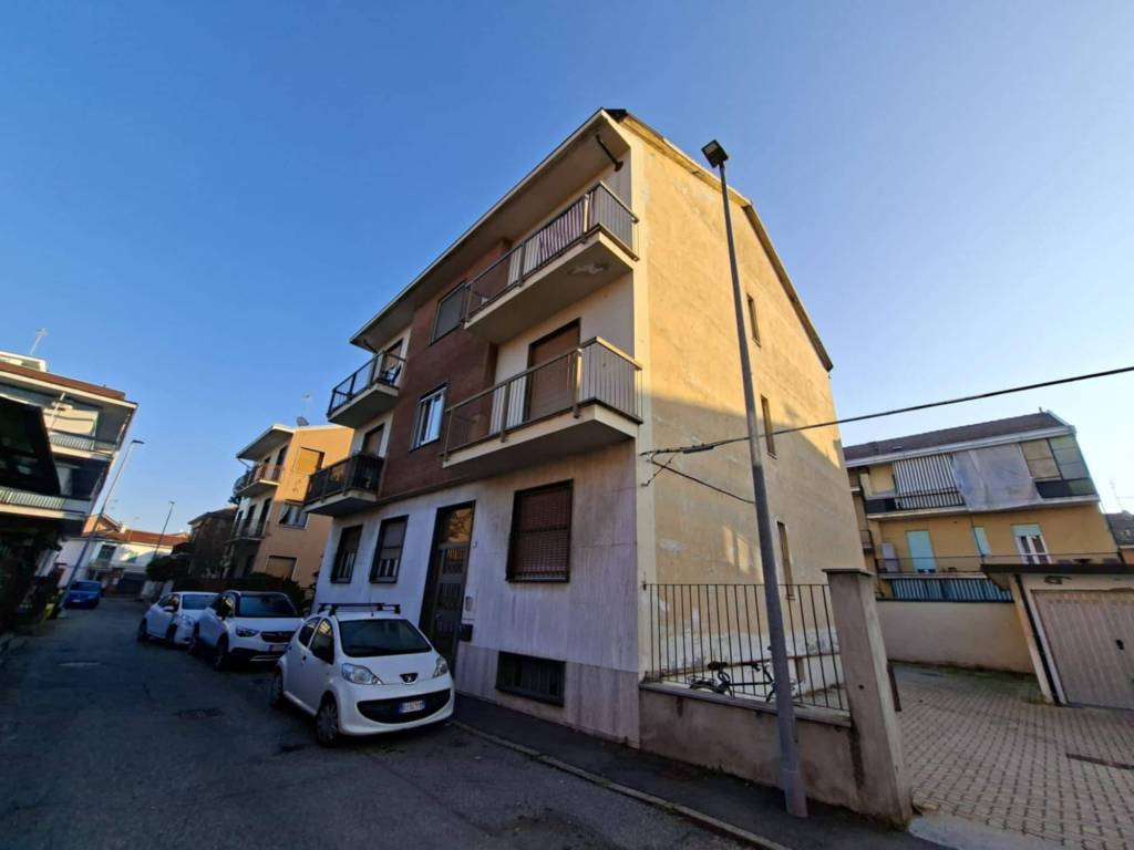 Appartamento a Settimo torinese in Via Trieste - Foto 2