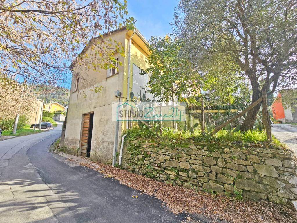 Casa indipendente a Massarosa in Via Selvarelle - Foto 2