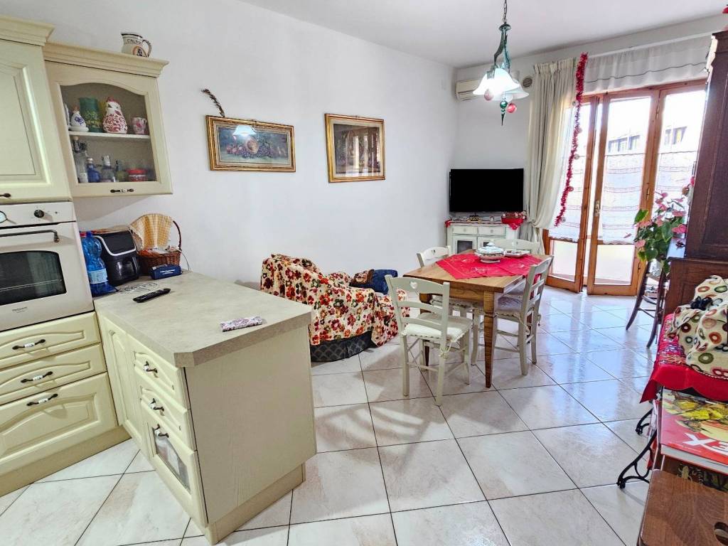 Appartamento a Grosseto in Via Liri - Foto 4