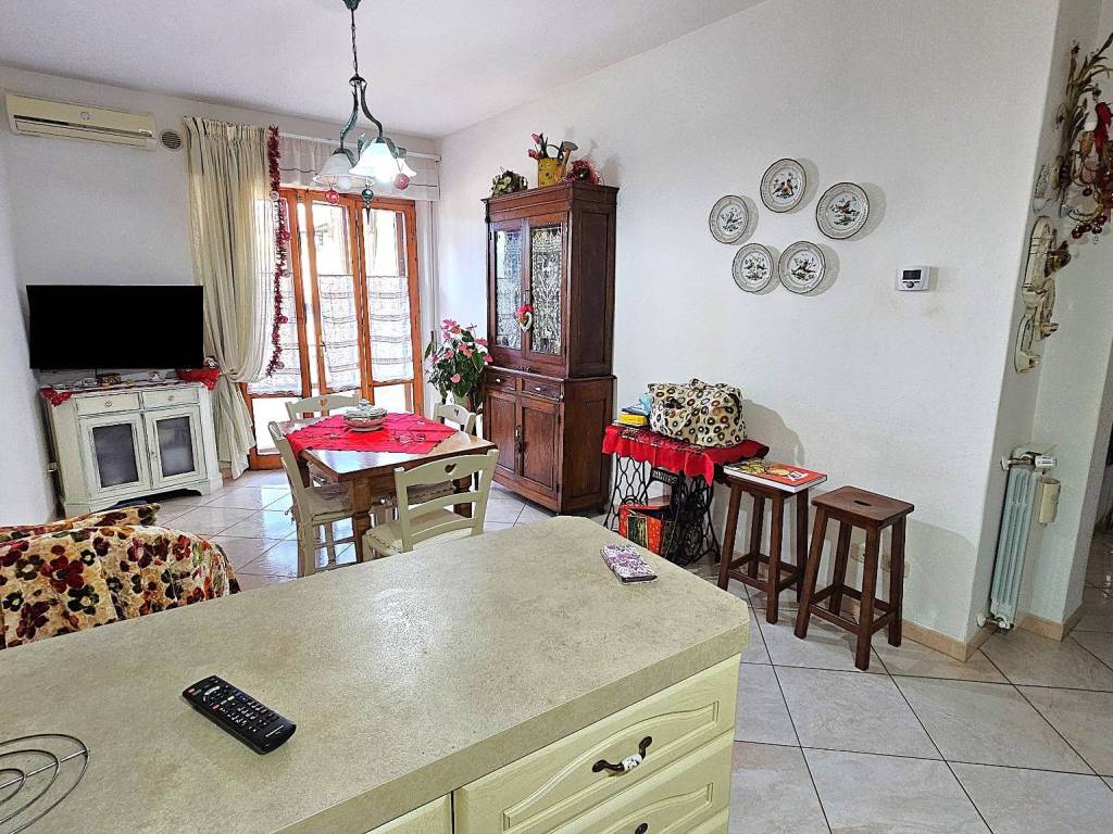 Appartamento a Grosseto in Via Liri - Foto 5