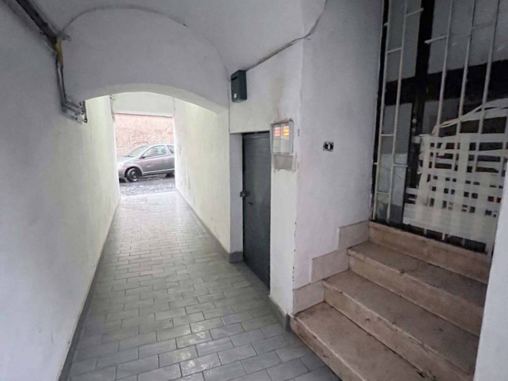Appartamento a Albano laziale in Via Don Giovanni Minzoni, 29 - Foto 2