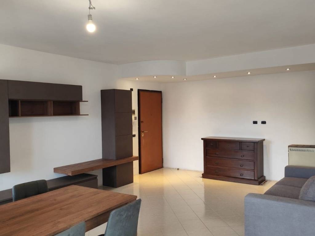 Appartamento a Guidonia montecelio - Foto 4