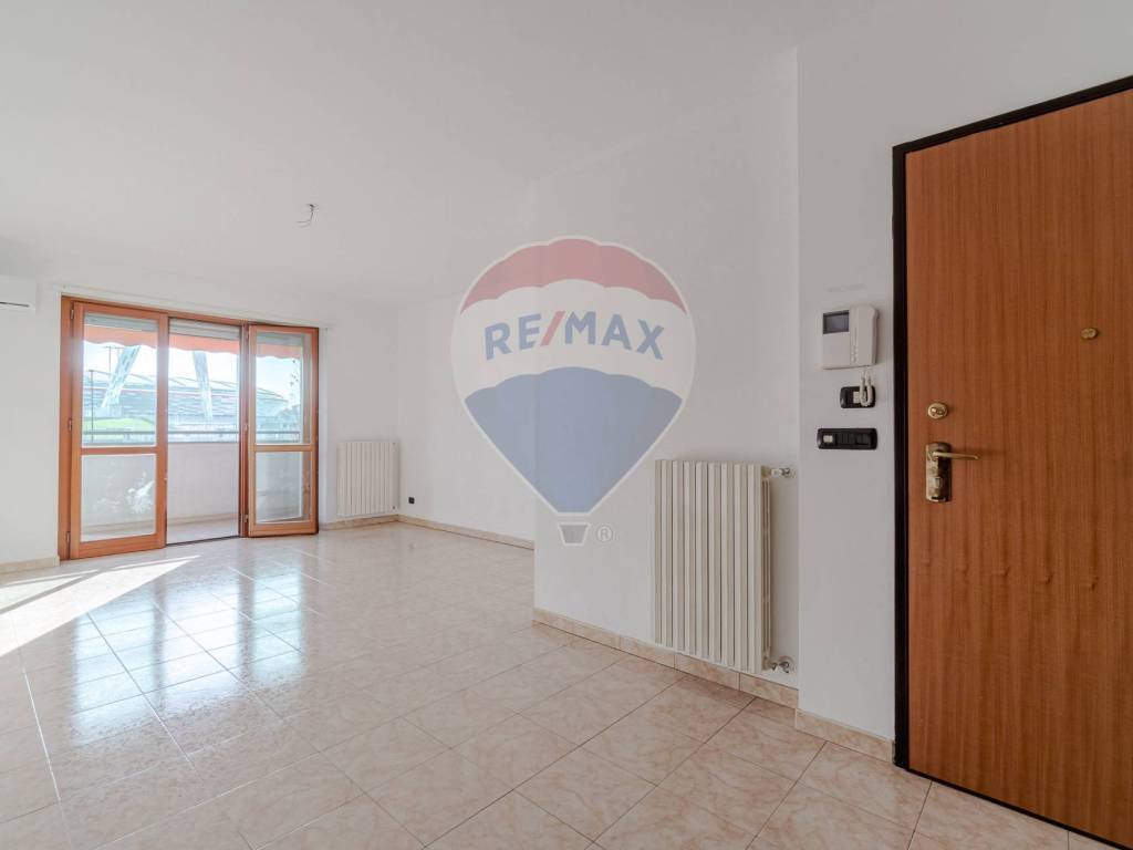 Appartamento a Venaria reale in Via Druento, 178 - Foto 2
