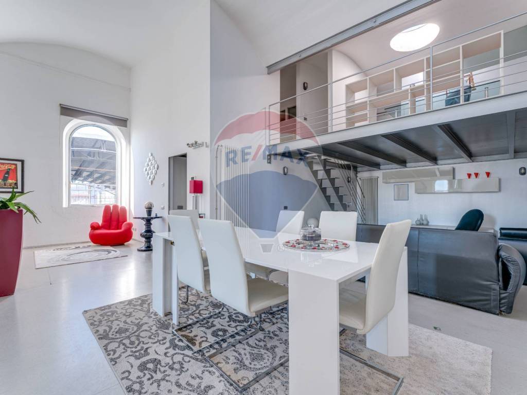 Loft / open space a Alzano lombardo in Via gerolamo acerbis, 14 - Foto 2