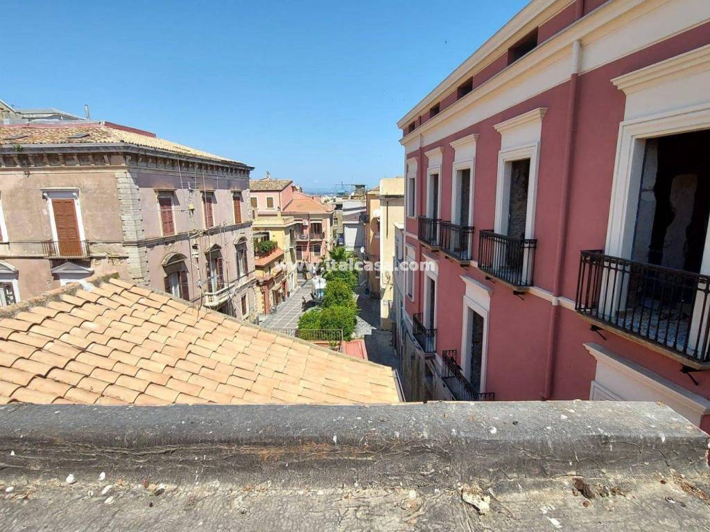 Casa indipendente a Crotone in via sezione media cavaliere - Foto 3