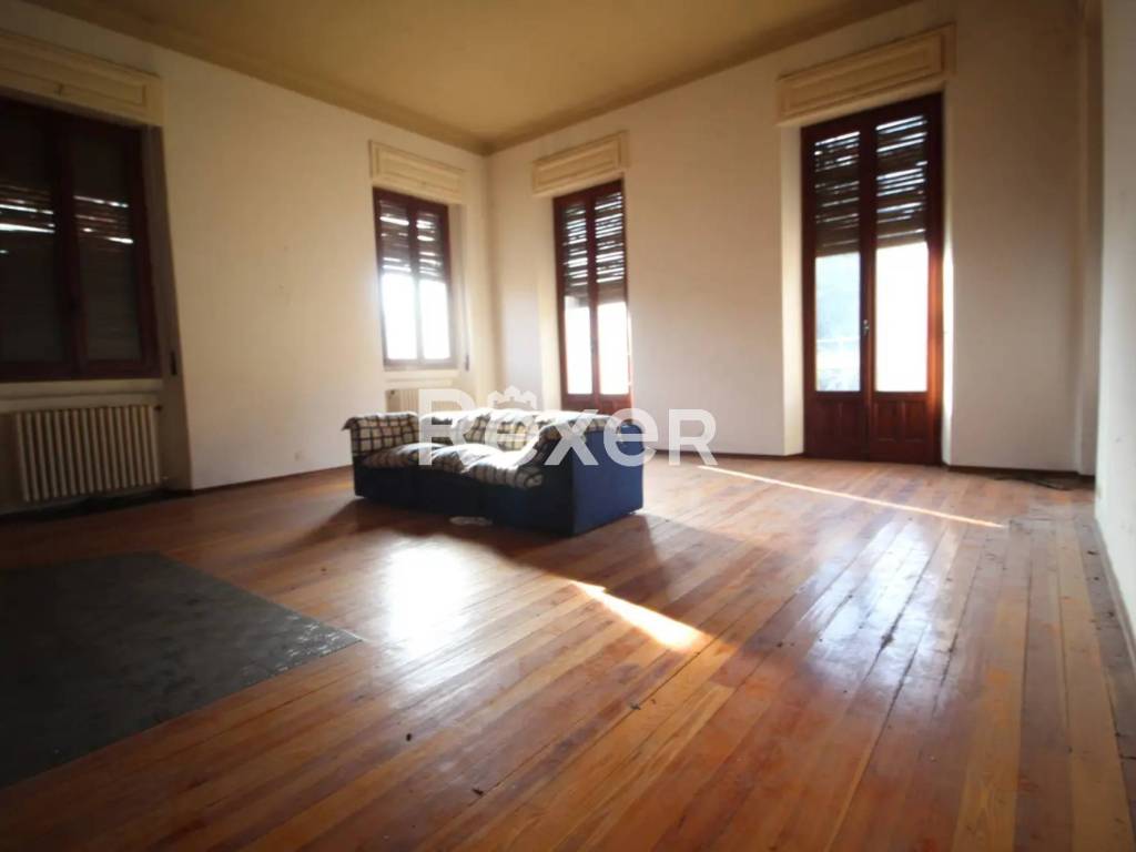 Villa a Varallo pombia in Via Stazione, 16 - Foto 5