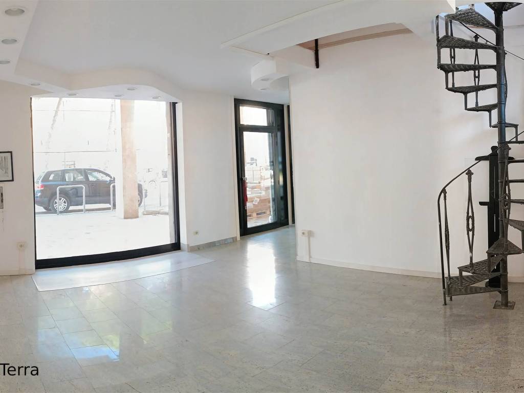 Immobile a Grosseto in ZONA COMEMRCIALE DEL QUARTIERE DI BARBANELLA - Foto 2