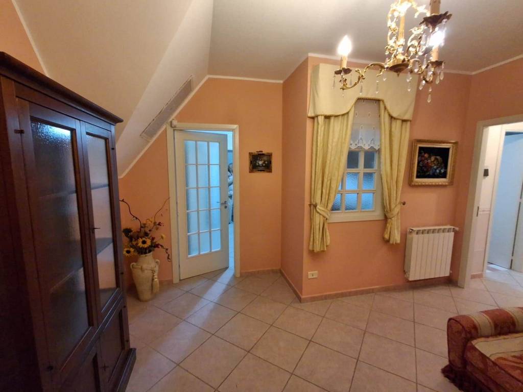 Appartamento a San cataldo in Viale Dei Platani - Foto 3