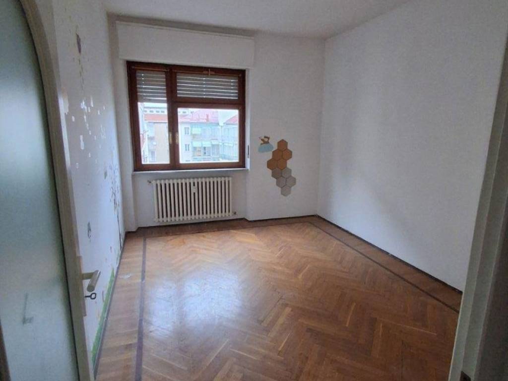 Appartamento a Asti in Corso Alla Vittoria - Foto 3