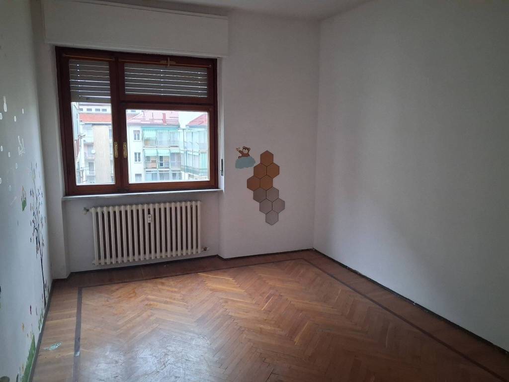 Appartamento a Asti in Corso Alla Vittoria - Foto 4