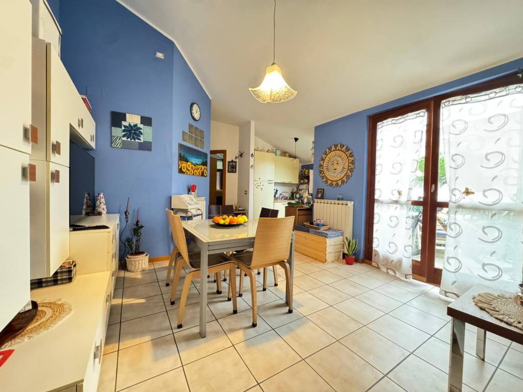 Appartamento a Tortoreto in Via Indipendenza, 9 - Foto 2
