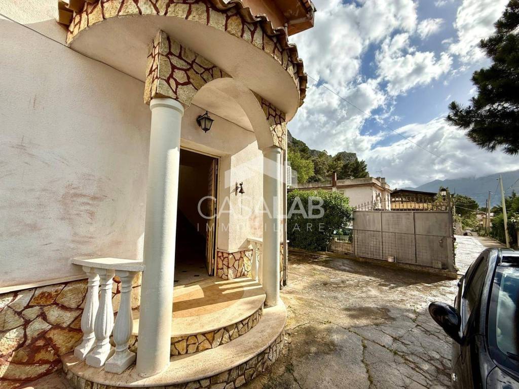 Villa a Carini in Via Don Luigi Sturzo - Foto 4