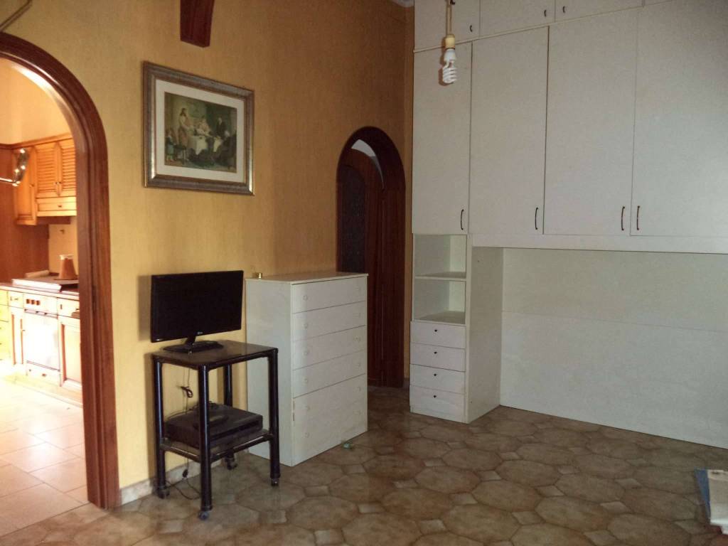 Appartamento a Adrano in piazza Armando Diaz - Foto 2