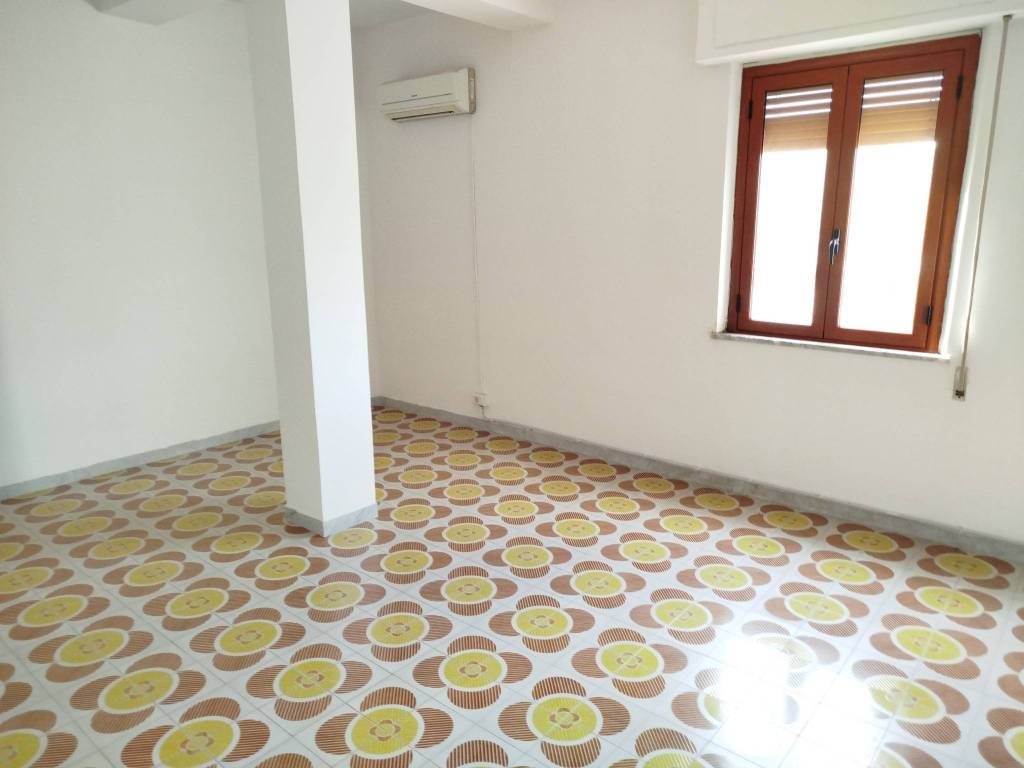 Appartamento a Catanzaro in Via Cassiodoro - Foto 3