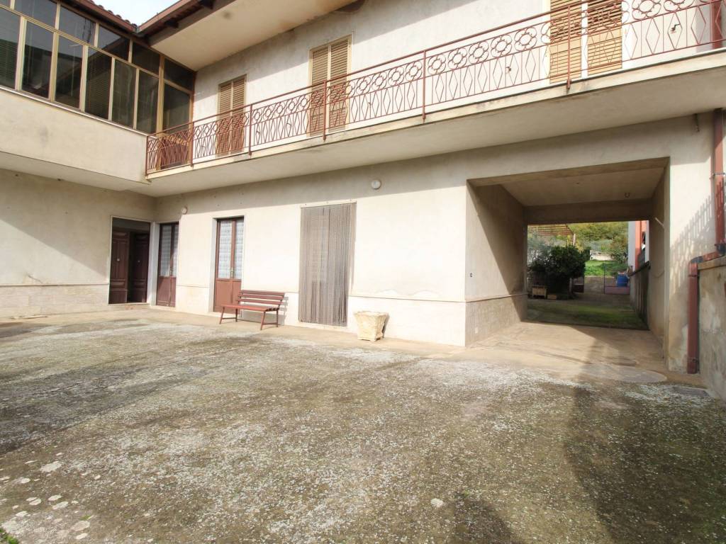 Casa indipendente a Castel morrone - Foto 3