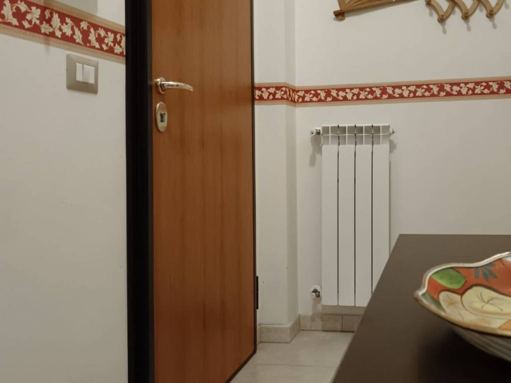 Appartamento a Foggia in Viale Alfonso I d'Aragona, 6 - Foto 2