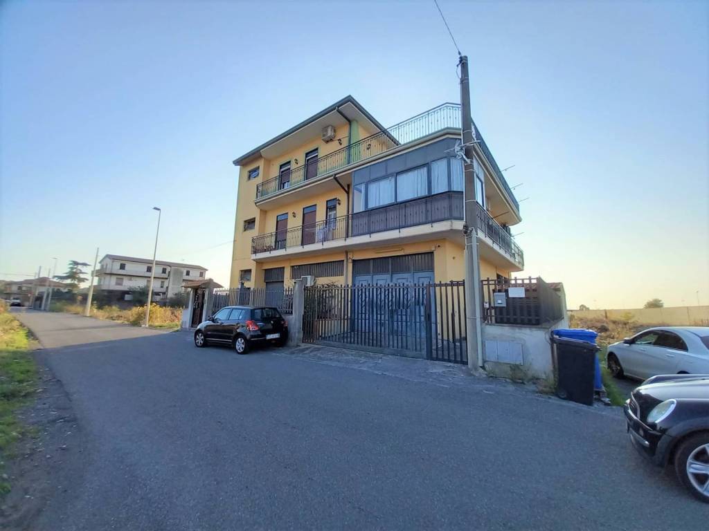 Immobile a Belpasso in Via Cesare Terranova - Foto 4