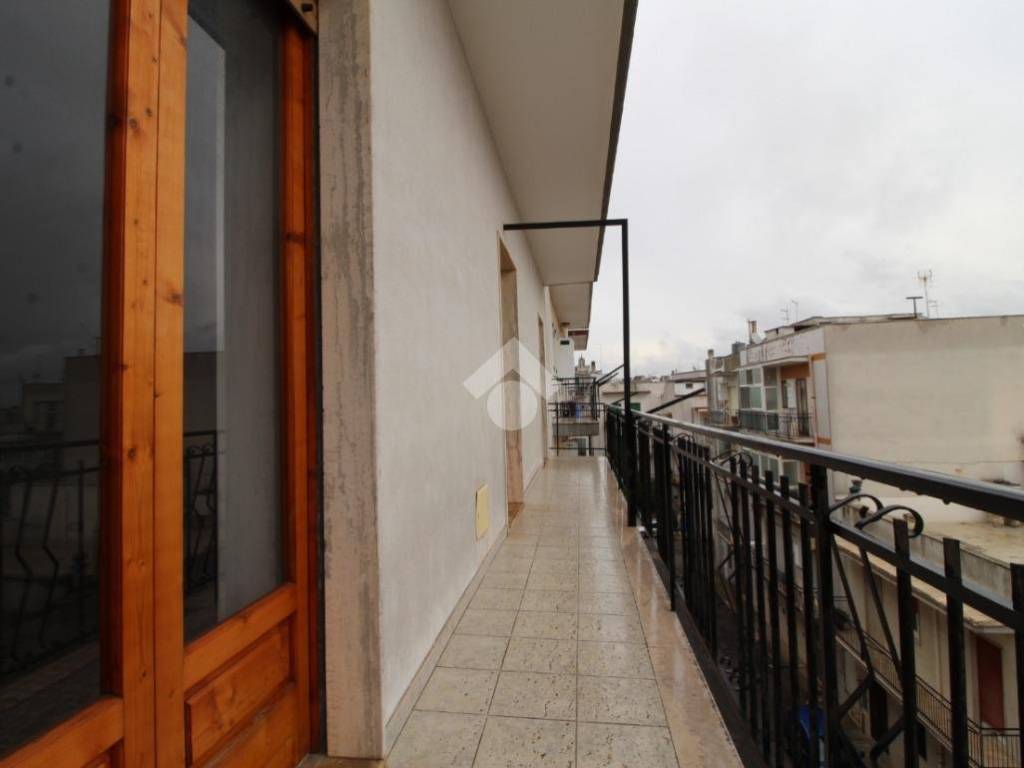 Appartamento a Ceglie messapica in Via Fratelli Cairoli - Foto 5