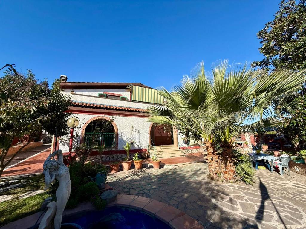Villa a Ardea in Circonvallazione Mare Australe, 40 - Foto 2